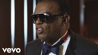 Ronald Isley - Dinner And A Movie (Official Video)