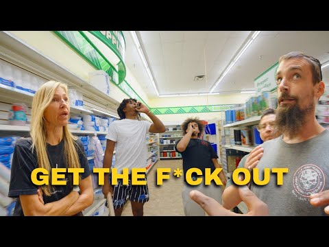 30 Minutes Of Screaming In Stores!