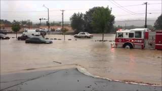 preview picture of video 'Flooding hits Farmington'