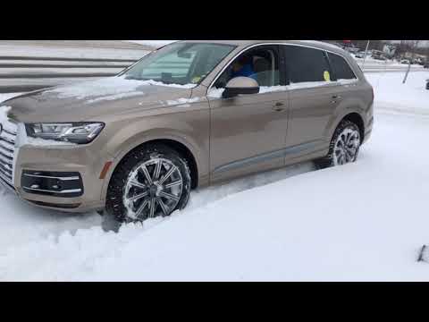 2018 Audi Q7 3.0T deep snow