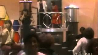 Soul Train Dancers (Chuck Brown - Bustin&#39; Loose) 1979