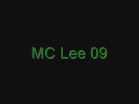 MC Lee 09 wiggle it