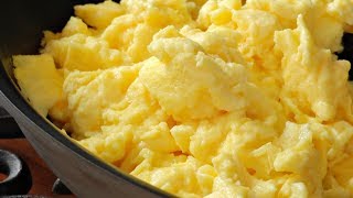 The Secret To Making The Best Scrambled Eggs Ever