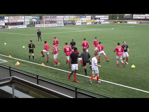Voor aanvang DVS'33 JO18-1 - vv DOVO JO19-1 #football #soccer .