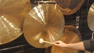 Video thumbnail for Quick Demo of Dream Feng 22" Gong by Timpano-percussion