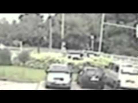 Wypadek samochodu straży miejskiej w Al. Jerozolimskich