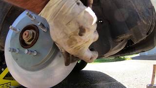 2008-2012 Ford Escape Front Rotors & Brake Pads Replacement