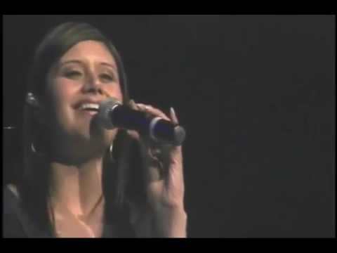 Un viaje largo -  Marcela Gàndara.