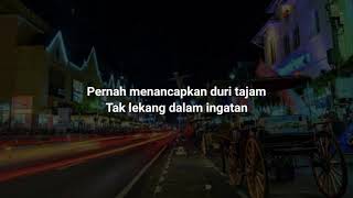 Download lagu The Junas - Cukup Dikenang Saja (LYRIC) | Begitu Sulit Lupakan Kamu, Apalagi Kamu Baik mp3