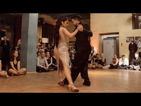 Clarisa Aragon and Jonathan Saavedra - Melodia oriental #ClarisayJonathan