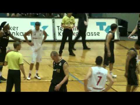 Crunchtime im Spitzenspiel der ProA: Paderborn - MBC