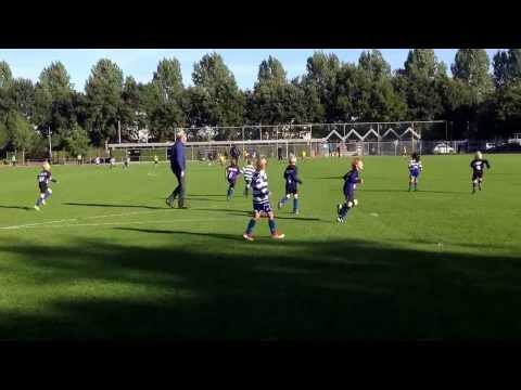 XerxesDZB F3 - Bergambacht F2 op 28 september 2013. Uitslag 7-1.