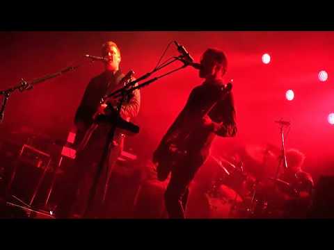 Queens of the Stone Age - Fairweather Friends (Live Rock en Seine 2014)