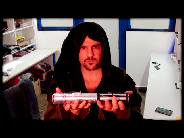 Vídeo relacionado con HarnyLoom Disfraz Jedi Adultos Hooded Robe Marrón Negro Hombre Medieval Capa con Capucha Uniforme Completo Túnica Sudaderas Carnaval Halloween Cosplay