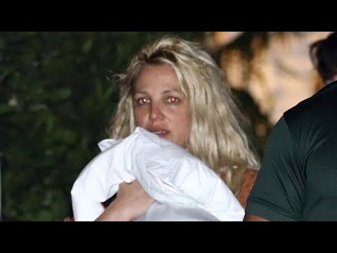 Britney Spears Exits Chateau Marmont After Ambulance Called to Hotel