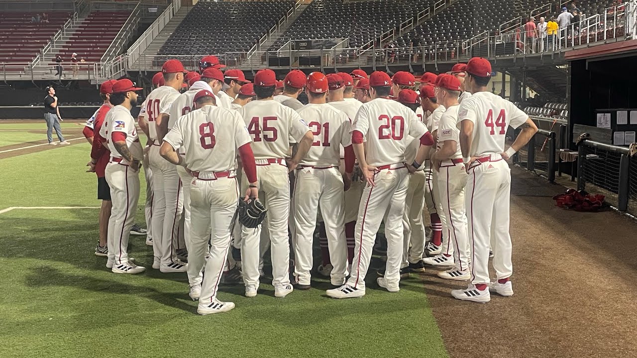 CAJUNSCOWBOYS GAMER Louisiana splits season series with McNeese