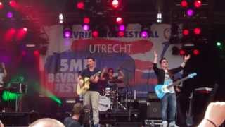 Nielson - Beauty &amp; De Brains (Bevrijdingsfestival Utrecht 2013)