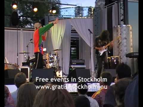 Naive New Beaters - Can't Choose, Live at Love Stockholm 2010, Kungsträdgården, Stockholm 6(6)