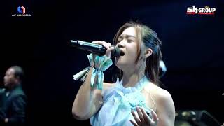 Download lagu Angel Varia - Menyulam Kain Yang Rapuh || SK Group Live.Hutan Mangrove Tj.Pasir Teluk Naga Tangerang mp3