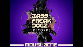 Idiot Boyz - Bass in your Face (Out on BASS FREAK DOGZ Records)