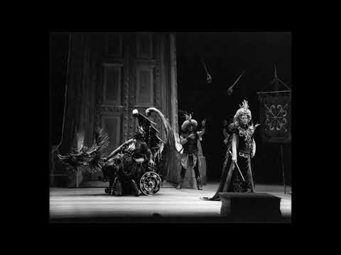 Samuel Ramey sings unbelievable coloratura in a Handel aria di bravura