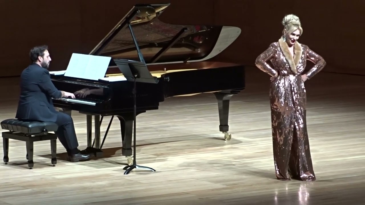 EL MAJO DISCRETO. ENRIQUE GRANADOS