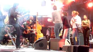 Thomas Dutronc "J'suis pas d'ici" @ Jazz à Vienne