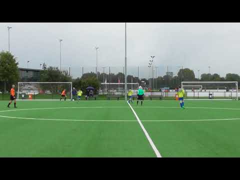 Opjestropdas VV De Meern 10 - OSM 75 7 com 4-4 John verwacht bal terug