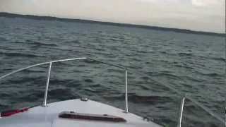 preview picture of video 'Bayliner 1850 Capri Cuddy Cabin in Huntington Harbor New York - Raw footage'