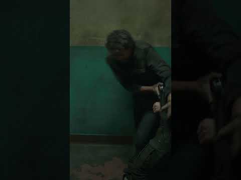 Honest Trailers | The Last of Us - Tag