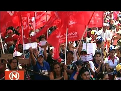 Rival political factions are taking to the streets across Venezuela in a mounting struggle for control of the crisis-wracked nation. (April 6)