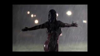 Lorna - Llueve (Oficial Video)