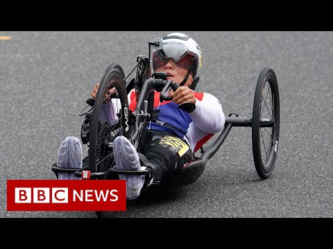 How Paralympic hand-cycling saved my life - BBC News