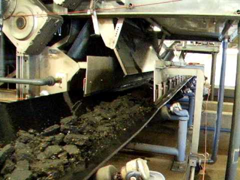 A Mud Cat® Electric Dredge At A Wastewater Treatment Plant