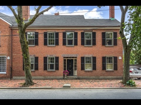 391 Essex St, Salem M - by Betsy Merry - 508-641-6241