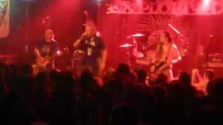 The Exploited - I Believe In Anarchy / Holiday In The Sun (30.04.2009 Berlin @ SO36)