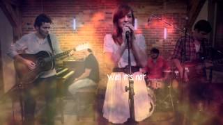 Emily Hearn - Alone In This City w/ lyrics on screen