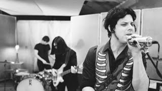 The Raconteurs - Salute Your Solution video