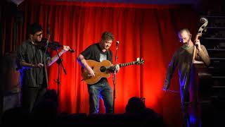 Jez Hellard & The Djukella Orchestra - By Weary Well (Live by the Wells of Weary)