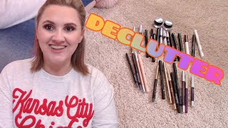 EYE LINER DECLUTTER