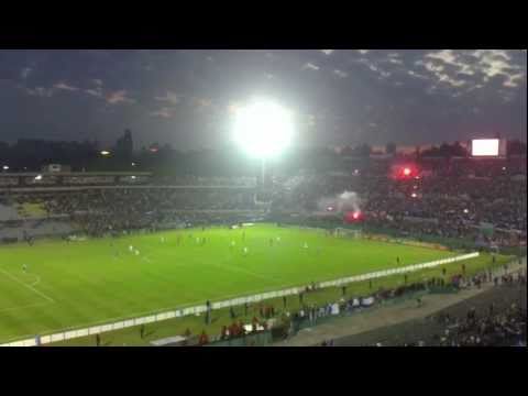Nacional Campeón Uruguayo 2010-2011 (minutos finales del partido) 12062011081.MP4