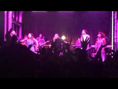 Mark My Hands to Heal