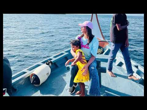 Maheshi Madushanka Family Trip - Beach