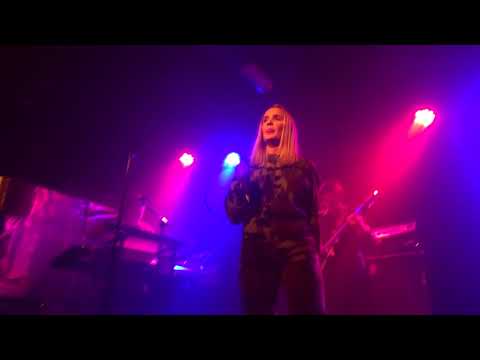 Fanny Andersen (@Fanny_Andersen)-Kids @thelexington, 8th Jan 2018