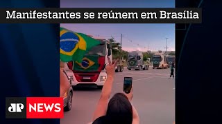 Caminhões que estavam na manifestação em Cuiabá começam a chegar em Brasília