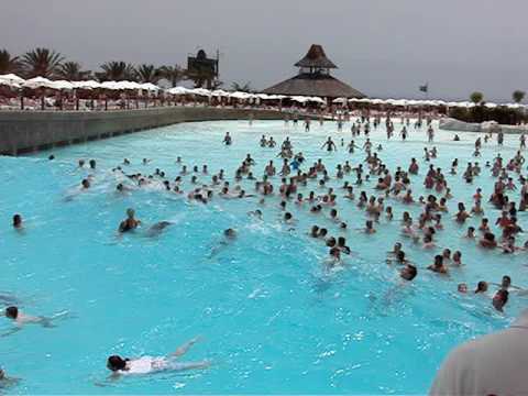 Tenerife. Siam Park Waterpark. The biggest artificial wave in the world.