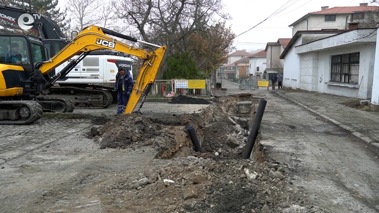 Улиците в кърджалийския квартал „Гледка“ потънаха в кал
