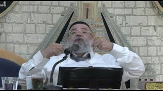 ליאור כחלון,בעל התניא בצור ירום פרק  לג,קקנו (הרב ליאור כחלון) - התמונה מוצגת ישירות מתוך אתר האינטרנט יוטיוב. זכויות היוצרים בתמונה שייכות ליוצרה. קישור קרדיט למקור התוכן נמצא בתוך דף הסרטון