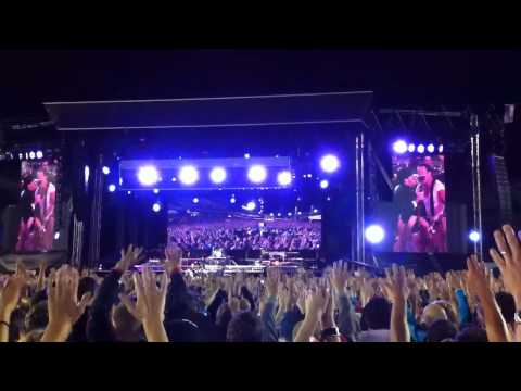 Bruce Springsteen - Twist & Shout live in Gothenburg 2012-07-28
