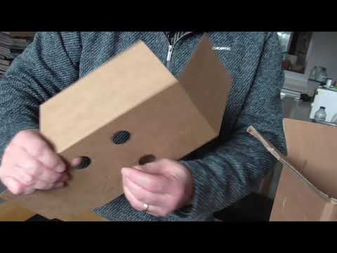 Shipping box for beer cans